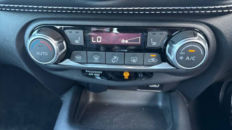 Nissan Juke 1.6 Hybrid Tekna 5dr Auto Hybrid Hatchback